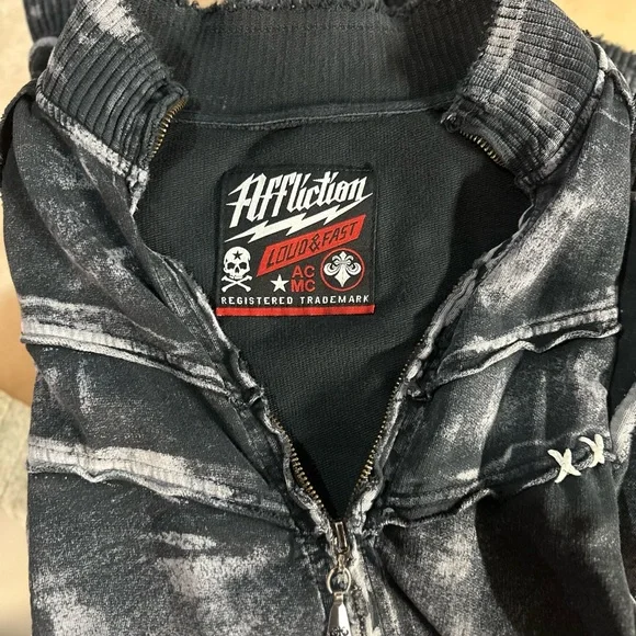 Black Affliction Distressed Jacket - Picture 3 of 4